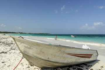 sight of the idyllic beach of Xpu-Ha in the Mexican Caribbean sea, Quintana Roo, Mexico