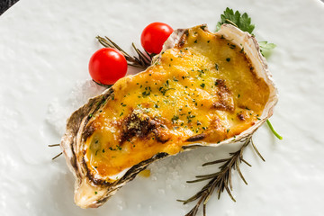 牡蠣のコキール(グラタン) Coquille French food of the oyster