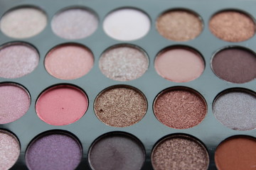  palette of make up