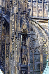 Naklejka premium Close up of the brilliant architecture at the St. Vitus Cathedral
