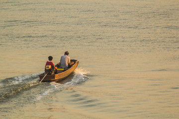 Fototapeta na wymiar Fishermen Life some Tabun bay,Phetchaburi, Thailand