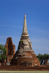Fototapeta na wymiar Old temple Wat Ma Ha That in Ayutthaya, Thailand