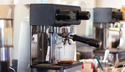 Espresso coffee machine