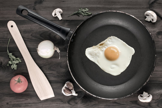 fried egg on pan