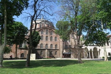 Fototapeta premium Famous Hagia Irene - a former Eastern Orthodox Church in Topkapi Palace Complex, Istanbul, Turkey