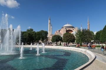 Fototapeta na wymiar Fountain and Park in Front of Hagia Sophia Museum in Istanbul, Turkey