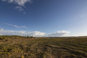Wolken über der Wüste Gobi