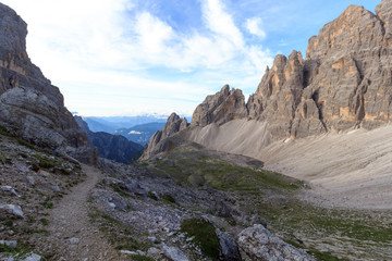 Fototapeta na wymiar Sexten Dolomites Mountain panorama and alpine hut Rifugio Carducci in South Tyrol, Italy