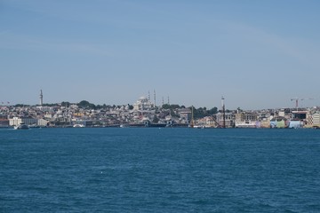 Fototapeta na wymiar Suleymaniye Mosque as seen from the Golden Horn in Istanbul, Turkey