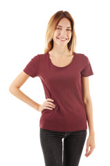 Obraz premium Young woman in blank maroon t-shirt on white background