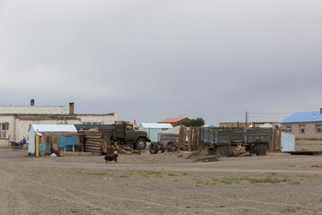 Mongolisches Dorf in der Wüste Gobi