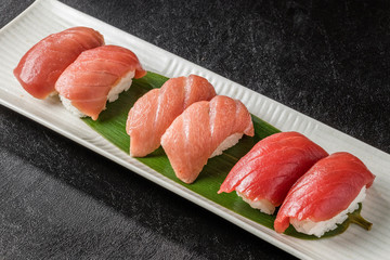 大トロと握り寿司　 Sushi 