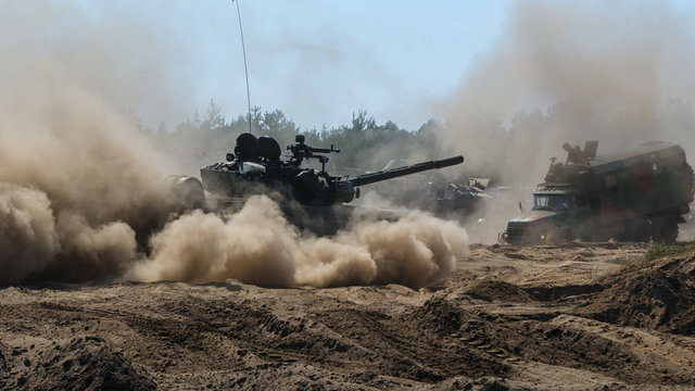 OLD MILITARY VEHICLES
