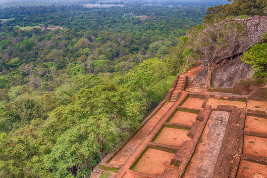 Sri Lanka: ancient Lion Rock fortress in Sigiriya or Sinhagiri
