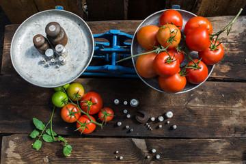 Tomatoes red to weigh on the old scale, a ripe tomato, food for sale, small business, agriculture,