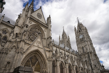 Fototapeta na wymiar the neo-gothic basilica de voto nacional Quito Ecuador