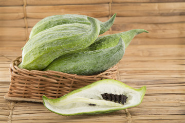 Vegetable Caigua of important properties (Cyclanthera pedata)