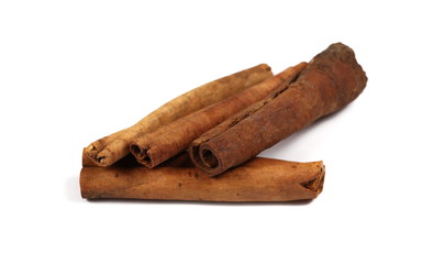 cinnamon sticks isolated on white background