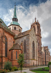 Fototapeta na wymiar St. George's Church, Selestat, Alsace, France