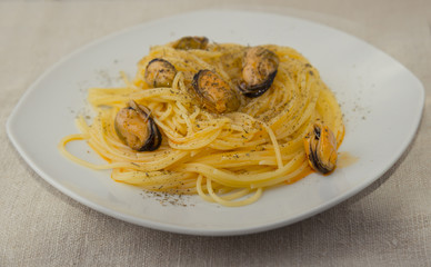 Pasta with mussels