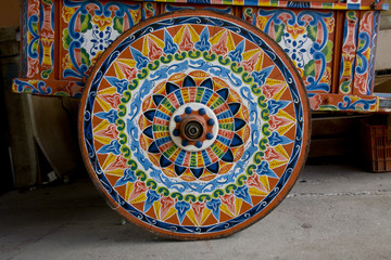 Circular decorative mosaic object