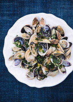 Grilled Clams with Chimichurri