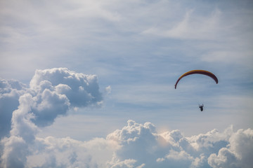 Para glider flying