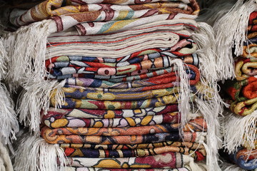 Teppiche in einem orientalischen Basar