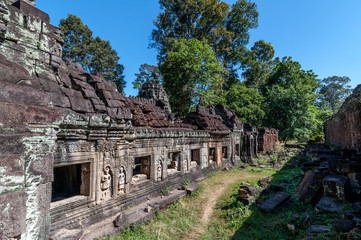 Fototapeta na wymiar Angkor Wat building
