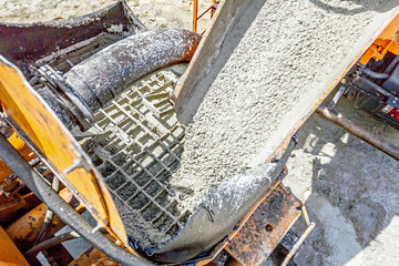 Detail's on concrete mixer