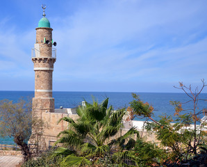 Al-Bahr Mosque or Masjid al-Bahr, meaning in all languages The Sea Mosque, is the oldest extant...