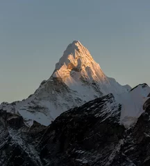Photo sur Plexiglas Lhotse View from Kala Patthar (5600 m) to the Ama Dablam (6814 m) at sunset - Everest region, Nepal, Himalayas
