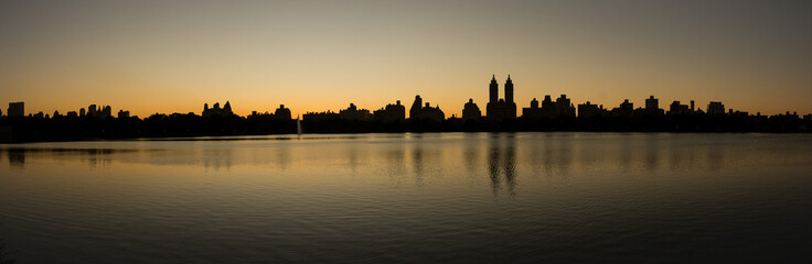 Fototapeta na wymiar New York city Silhouette