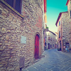 Naklejka premium Narrow Street