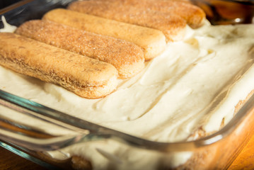Preparing the tiramisu