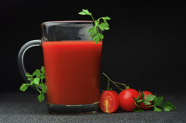 Fresh tomato juice 