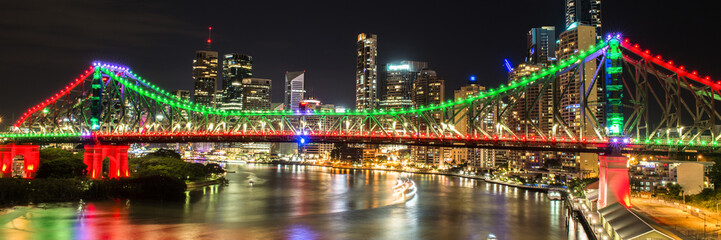 Fototapeta na wymiar The iconic Story Bridge in Brisbane, Queensland, Australia