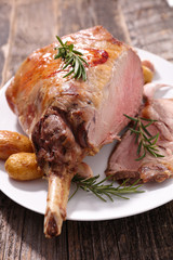 roasted lamb leg