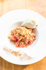 apple crumble