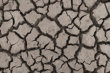 background art of clay  cracked