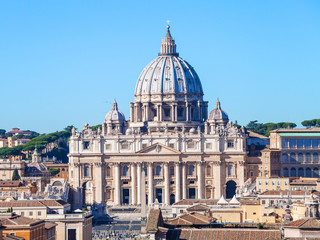Fototapeta na wymiar Papal Basilica of St Peter in Vatican city
