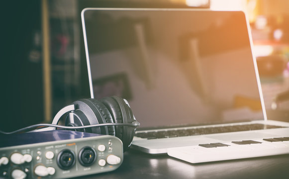 Maximize Your Music Production: A Guide to Choosing the Best Laptop Specs for Music Production