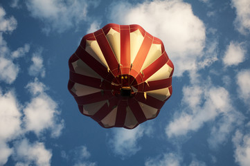 Tan and Maroon hot air balloon