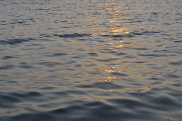 夕方の穏やかな海