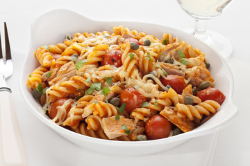 Pasta Bake with Tuna and Tomatoes