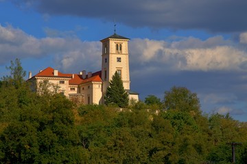 Fototapeta na wymiar renaissance castle of the Cerna Hora (Black Mountain) above the town of Cerna Hora (Black Mountain)
