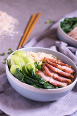 Instant noodles with shiitake mushrooms, pepper and onion in a b