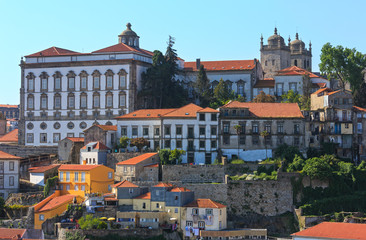 Fototapeta na wymiar Porto city view (Portugal).