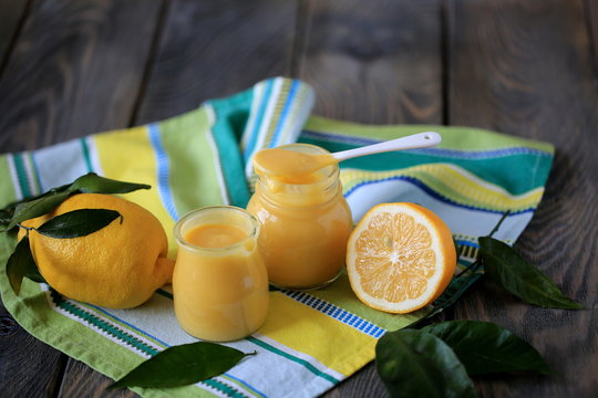 Homemade lemon kurd