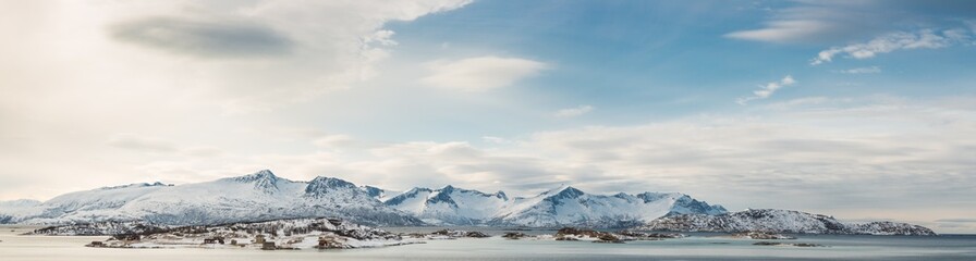 Fototapeta na wymiar Norway mountains in winter